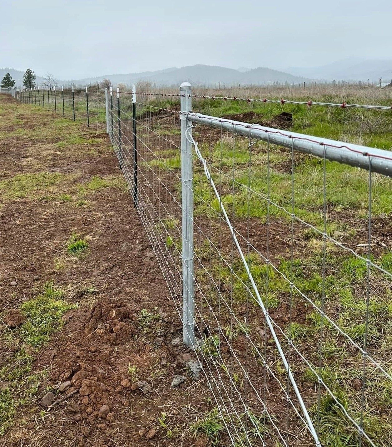 47 Field Fence on Galvanized Brace Assemblies
