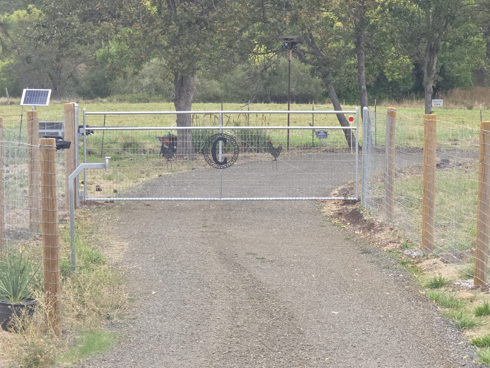 Farm Style Gate with Automation